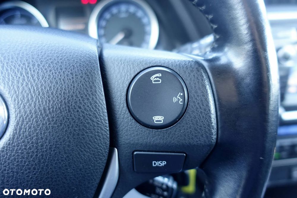 Toyota Auris 1.4 D-4D - 23