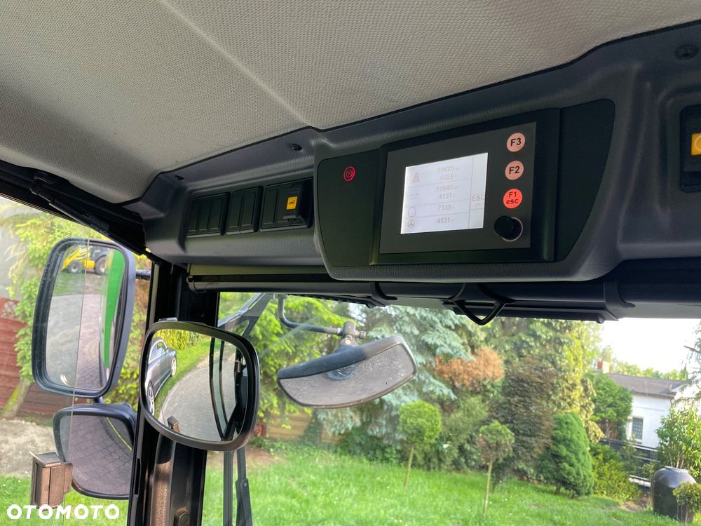 Schmidt Swingo Compact CS 256   200 + Zamiatarka drogowa  zamiatarka chodnikowa uliczna  Swingo 200 +    Super stan 2019 rok - 34