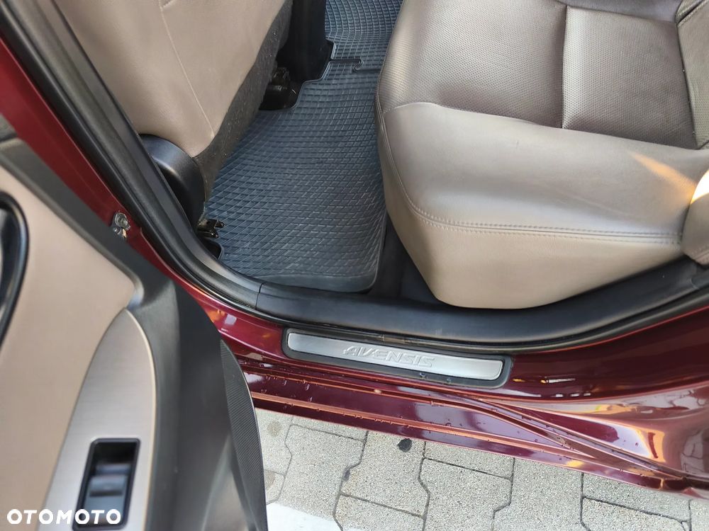 Toyota Avensis 2.0 Prestige MS - 28