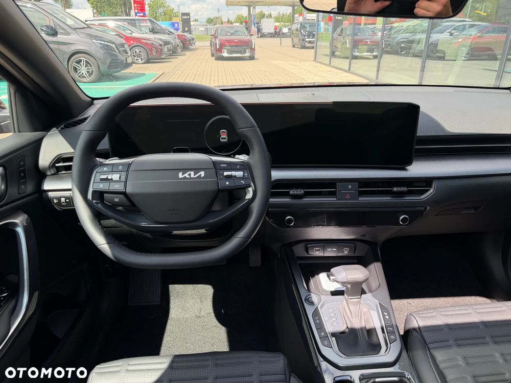 Kia XCeed 1.6 T-GDI Business Line DCT - 14