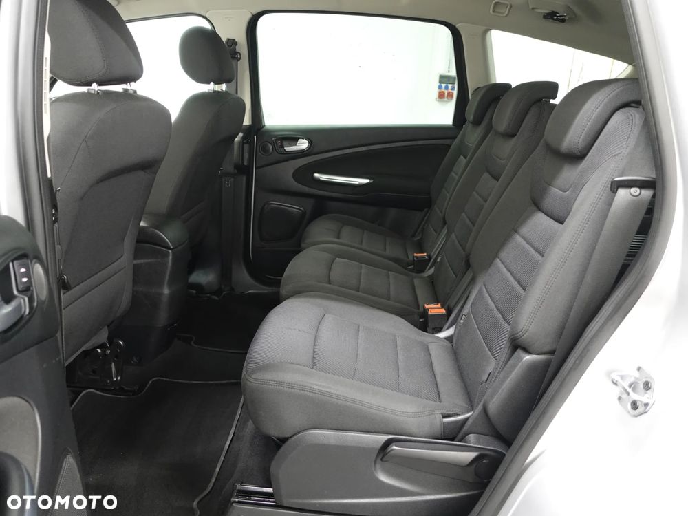 Ford S-Max 2.0 TDCi Titanium - 25