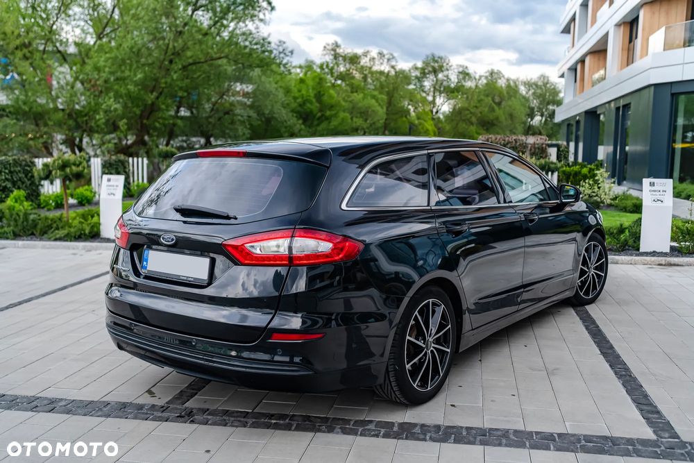 Ford Mondeo 2.0 TDCi Titanium - 11