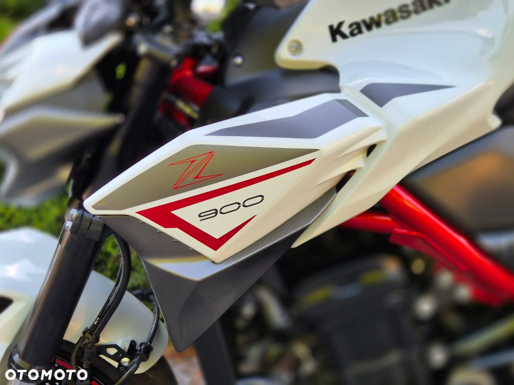 Kawasaki Z 900 - 24