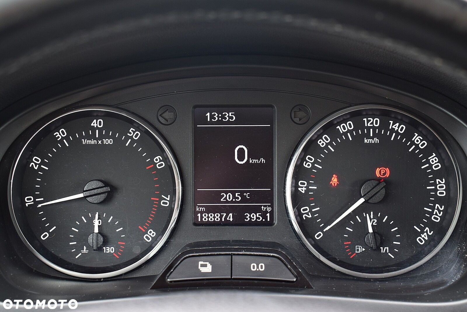 Skoda RAPID - 26