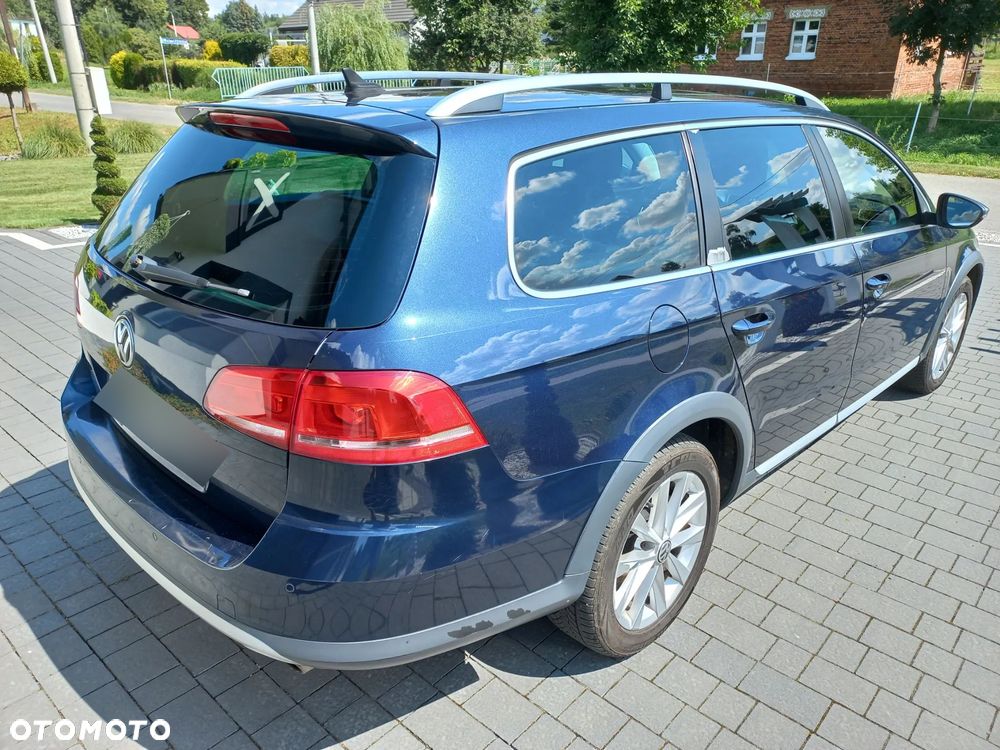 Volkswagen Passat Alltrack - 3