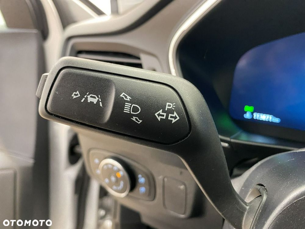 Ford Focus - 26
