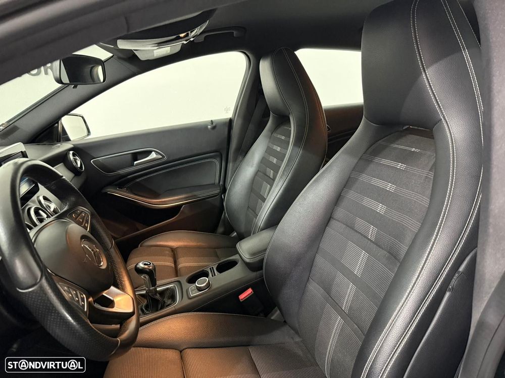 Mercedes-Benz CLA 180 d Shooting Brake - 12