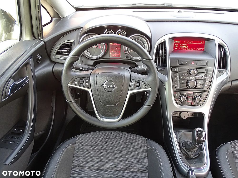 Opel Astra 1.4 Turbo Cosmo - 30