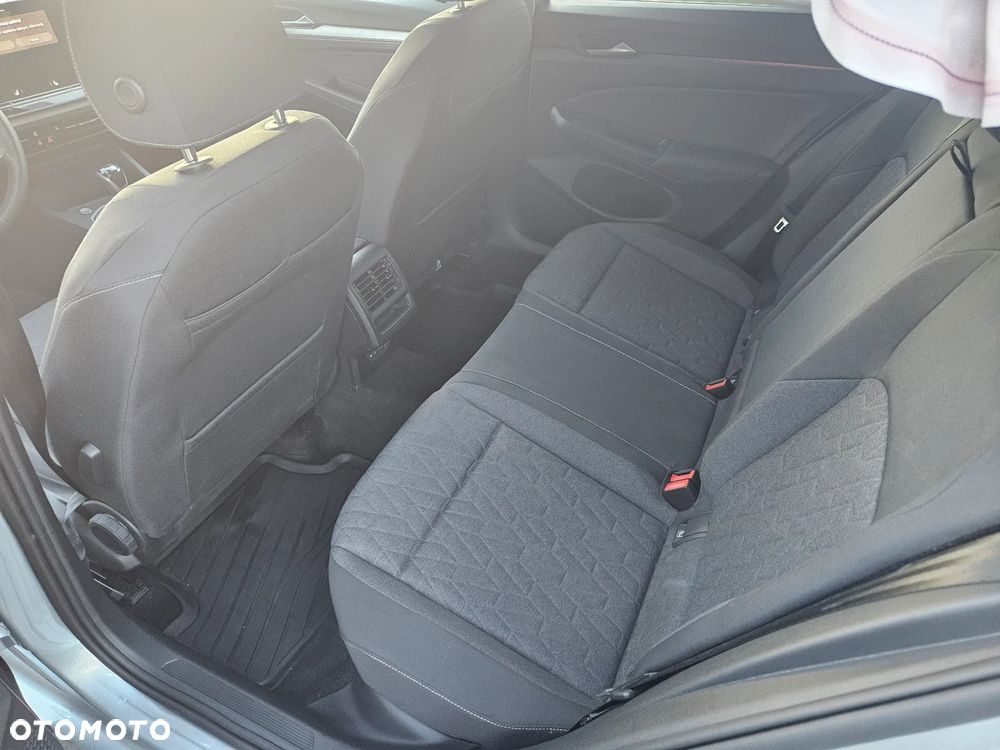 Volkswagen Golf 1.5 TSI Life Plus - 15