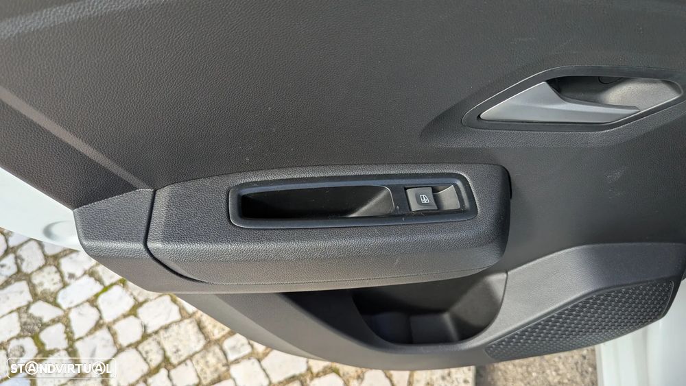 Dacia Sandero 1.0 TCe Journey CVT - 10