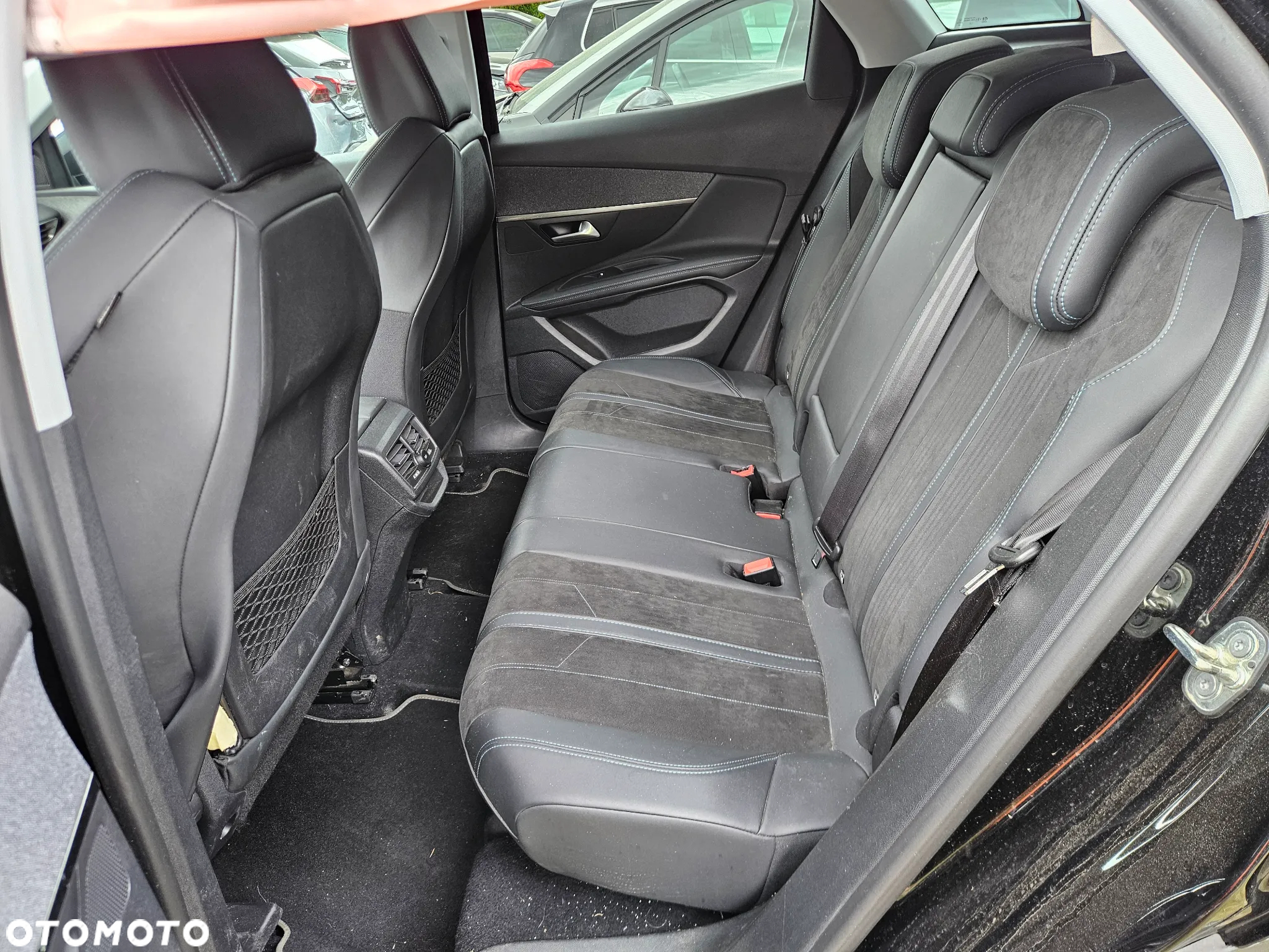 Peugeot 3008 1.5 BlueHDi Crossway S&S - 13