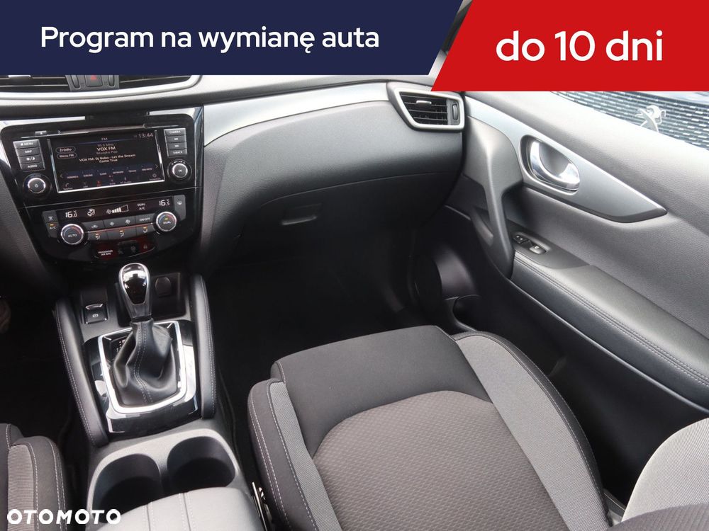 Nissan Qashqai - 10