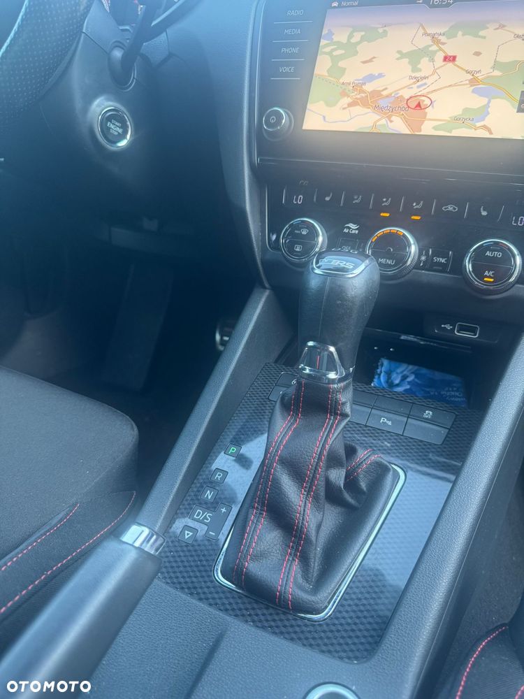 Skoda Octavia 2.0 TDI 4x4 DSG RS - 22