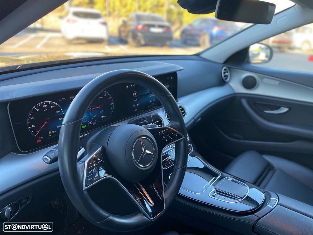 Mercedes-Benz E 300 de 9G-TRONIC - 14