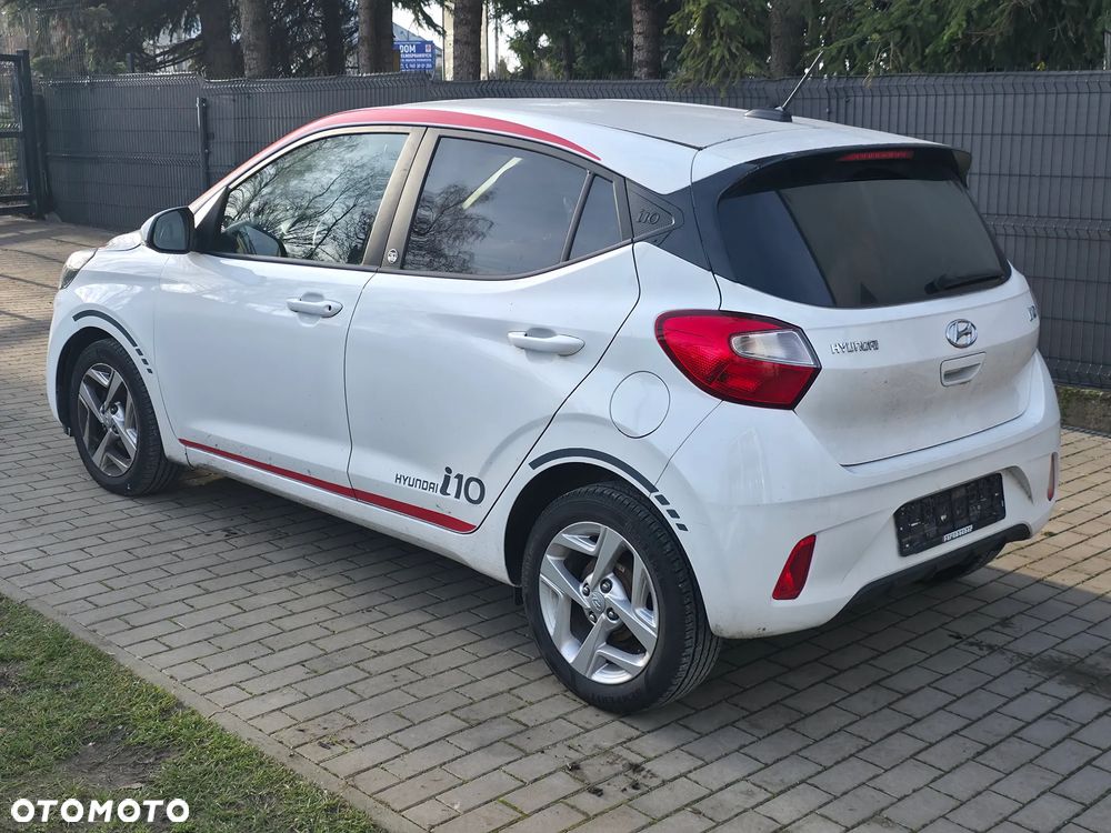 Hyundai i10 - 4