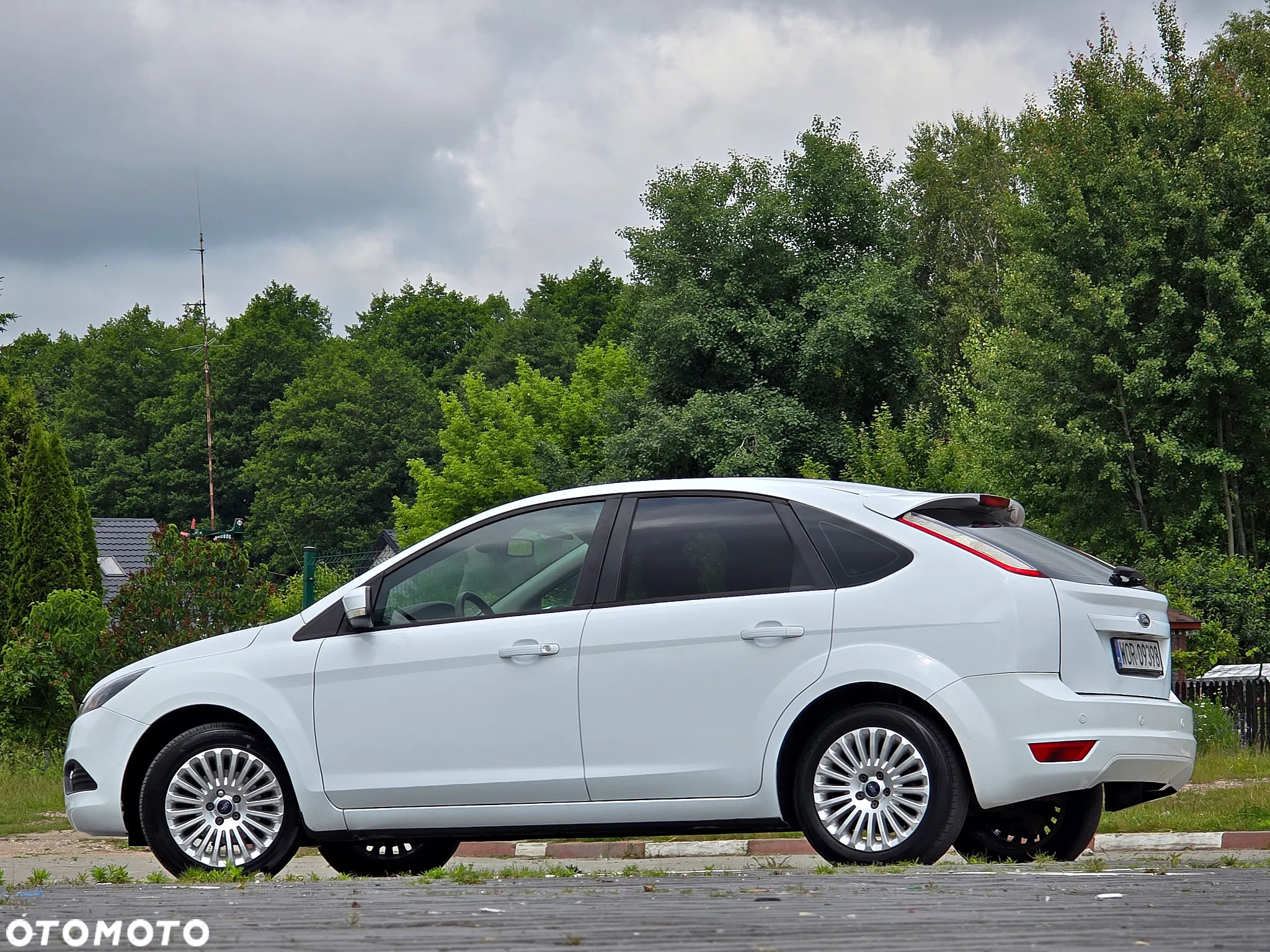 Ford Focus 1.8 FF Platinium X - 16