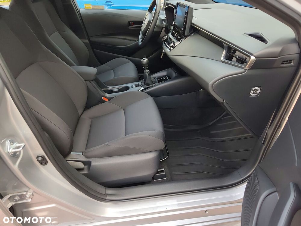 Toyota Corolla 1.2 T Active - 12