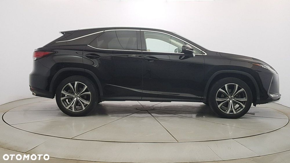 Lexus RX - 8