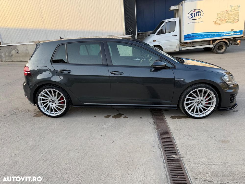 Volkswagen Golf GTD (BlueMotion Technology) DSG - 4