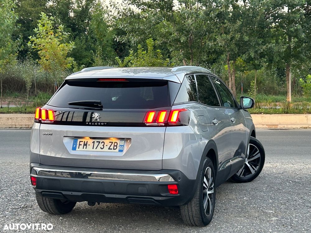 Peugeot 3008 PureTech 130 Stop & Start GPF Allure - 4