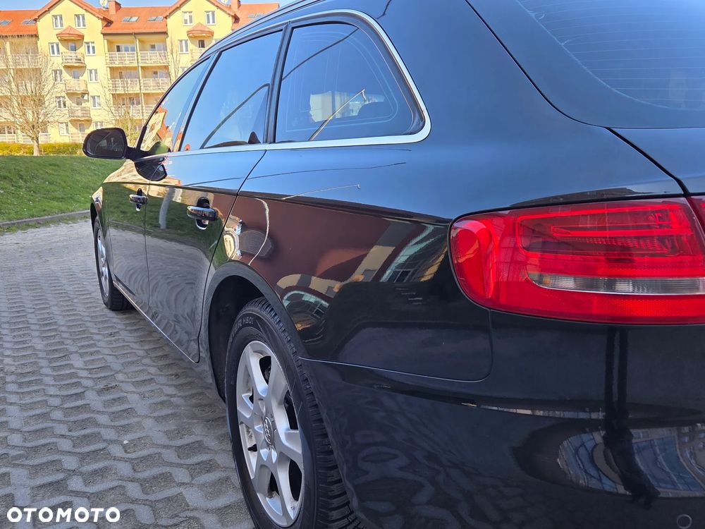 Audi A4 Avant 1.8 TFSI Attraction - 14