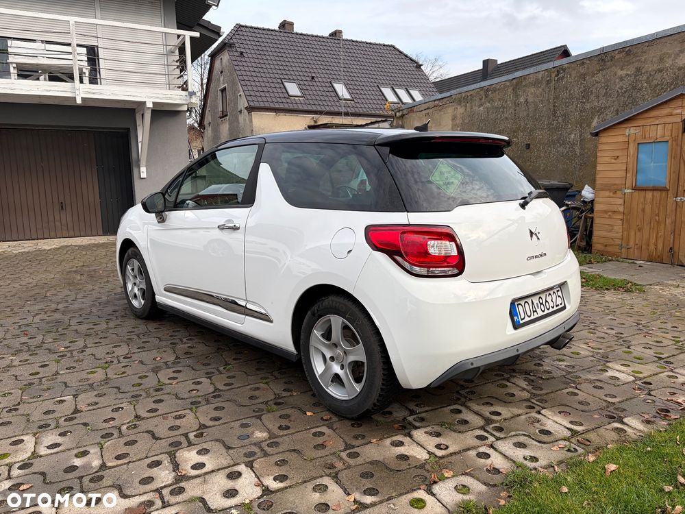 Citroën DS3 1.6 THP Ultra Prestige - 3