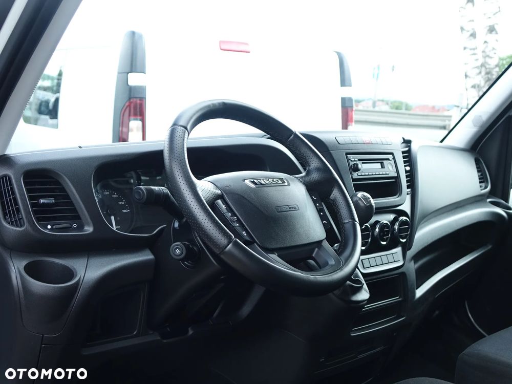 Iveco 35C16 Kontener Na Bliźniaku MAŁY PRZEBIEG - 11
