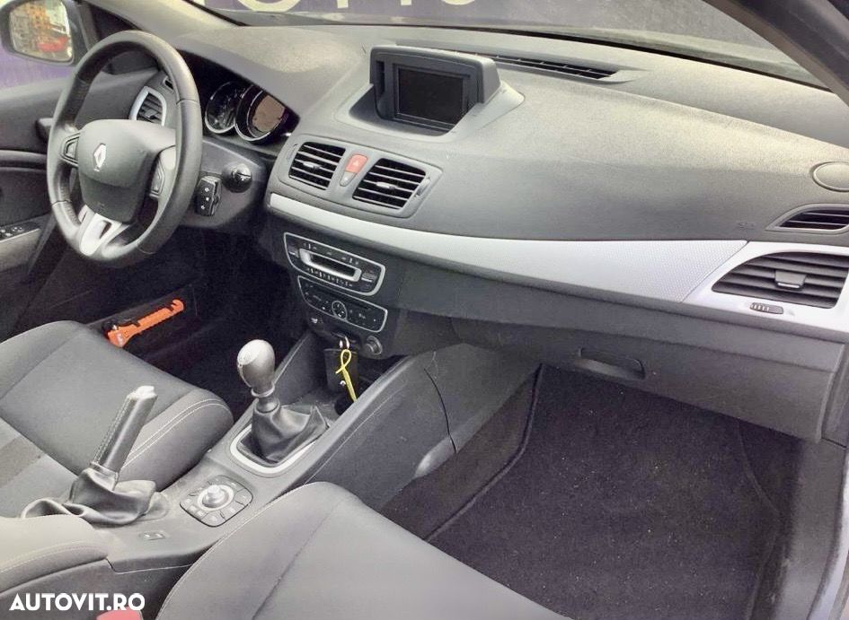 Renault Megane Grandtour TCe 130 Dynamique - 6