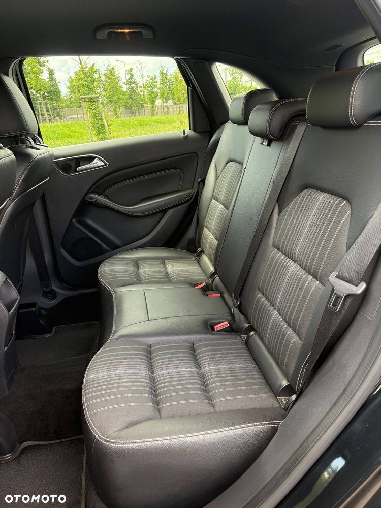 Mercedes-Benz Klasa B 180 (BlueEFFICIENCY) - 20