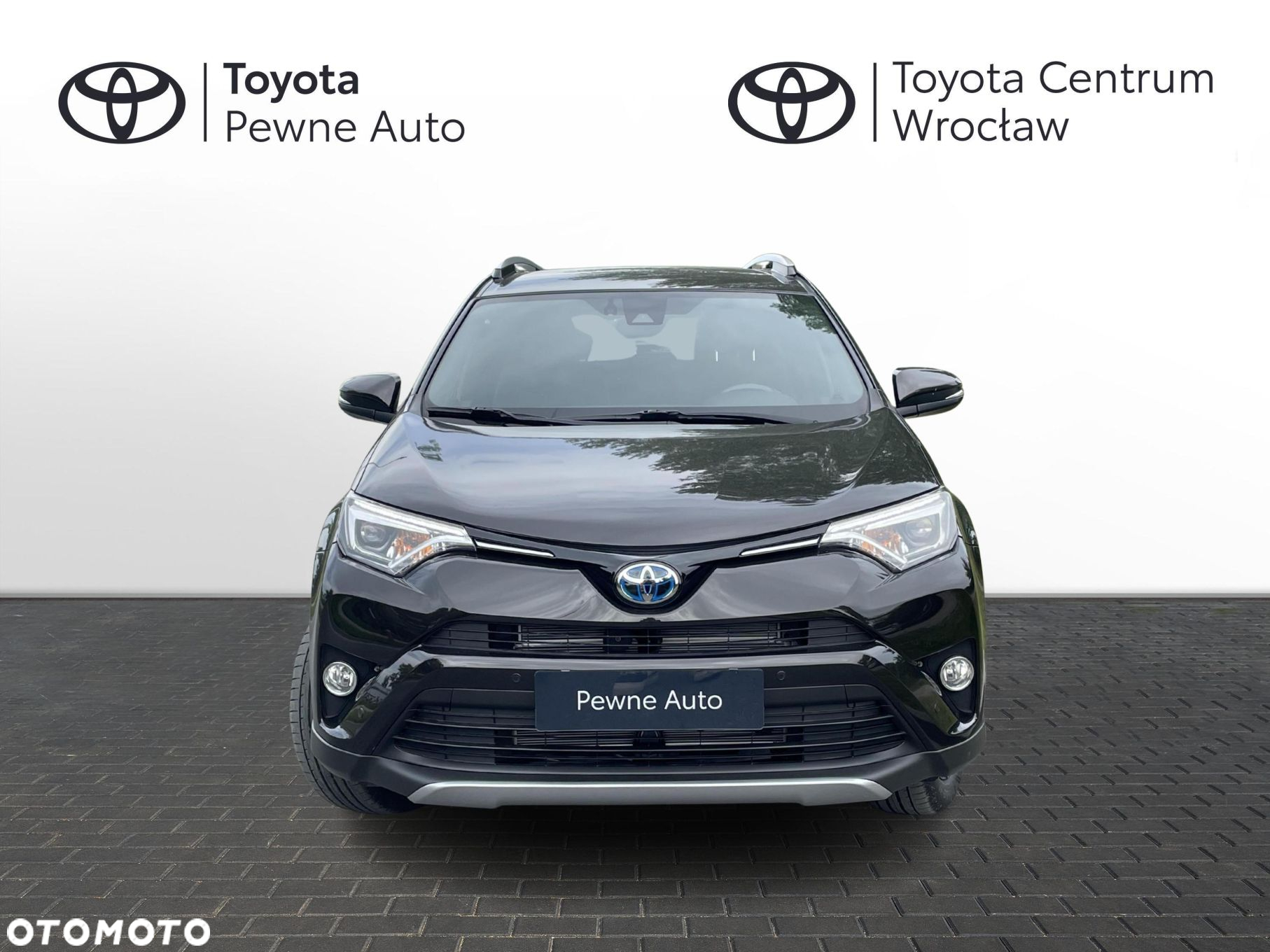 Toyota RAV4 - 8