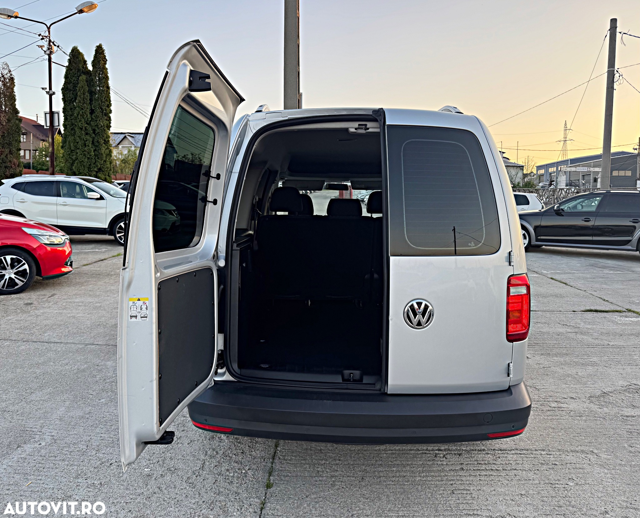 Volkswagen Caddy 2.0 TDI (5-Si.) DSG Comfortline - 14