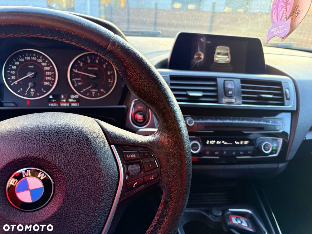 BMW Seria 1 116i - 5