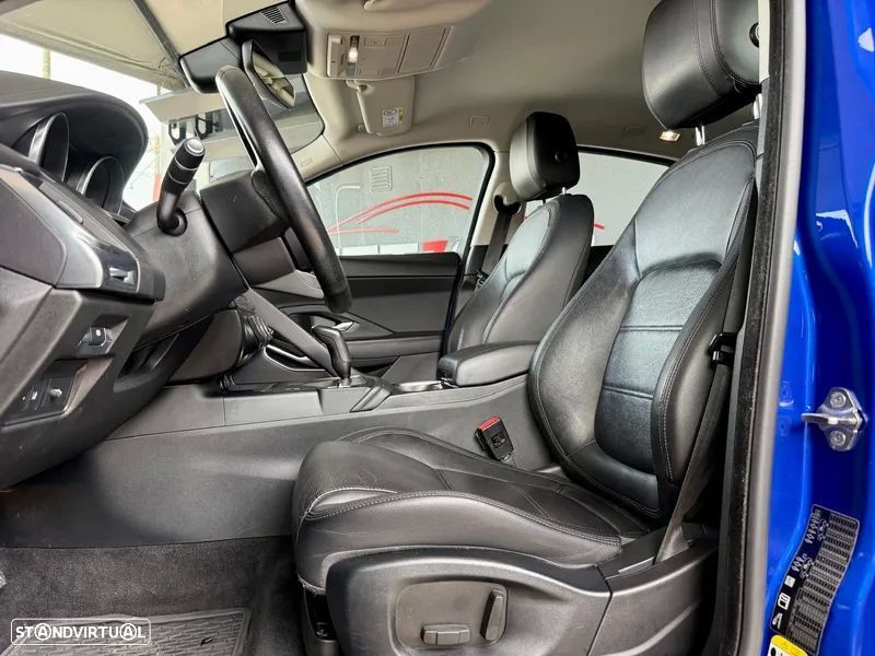 Jaguar E-Pace 2.0 i4D R-Dynamic S AWD Aut. - 11