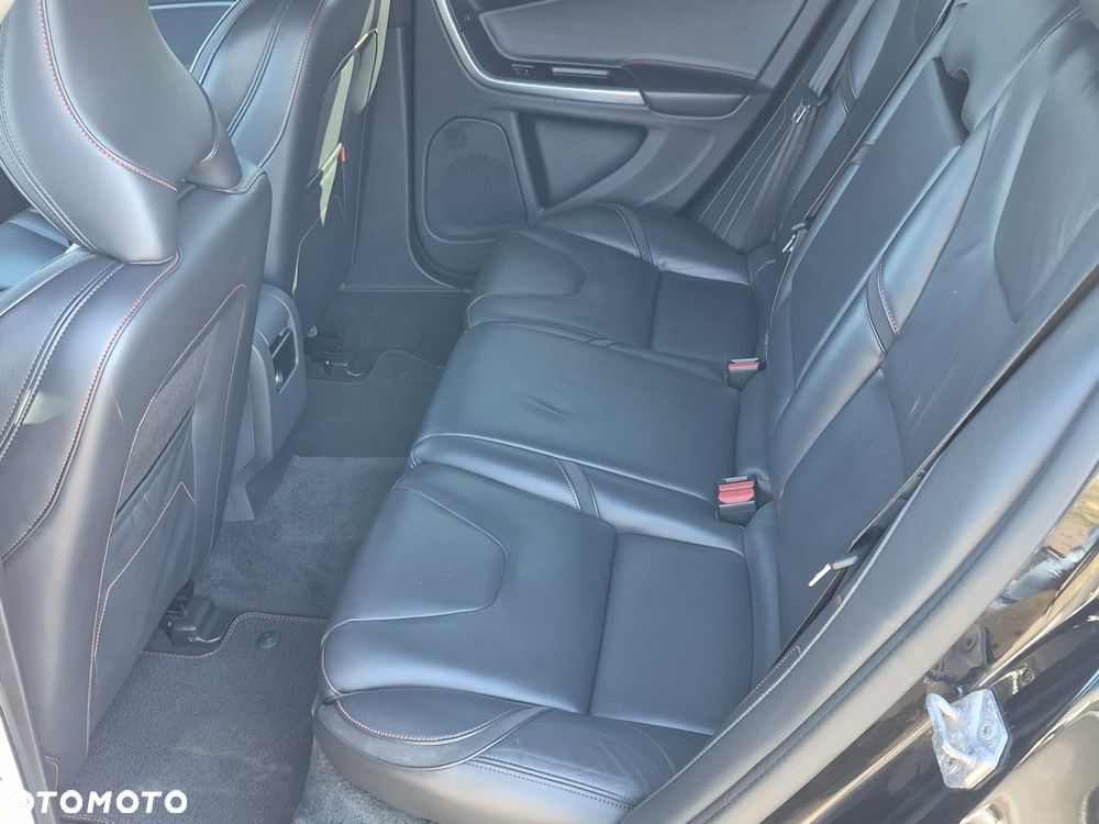 Volvo V60 D2 Geartronic - 20