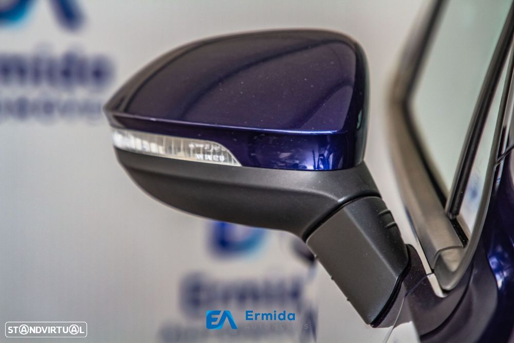 VW Golf 1.0 eTSI Life DSG - 12