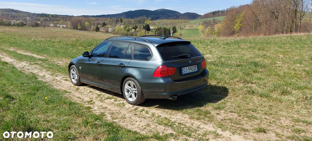 BMW Seria 3 320d xDrive DPF Edition Fleet Lifestyle - 4