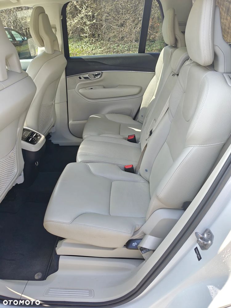 Volvo XC 90 T5 AWD Geartronic Momentum Pro - 12