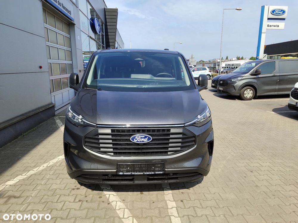 Ford Custom - 2