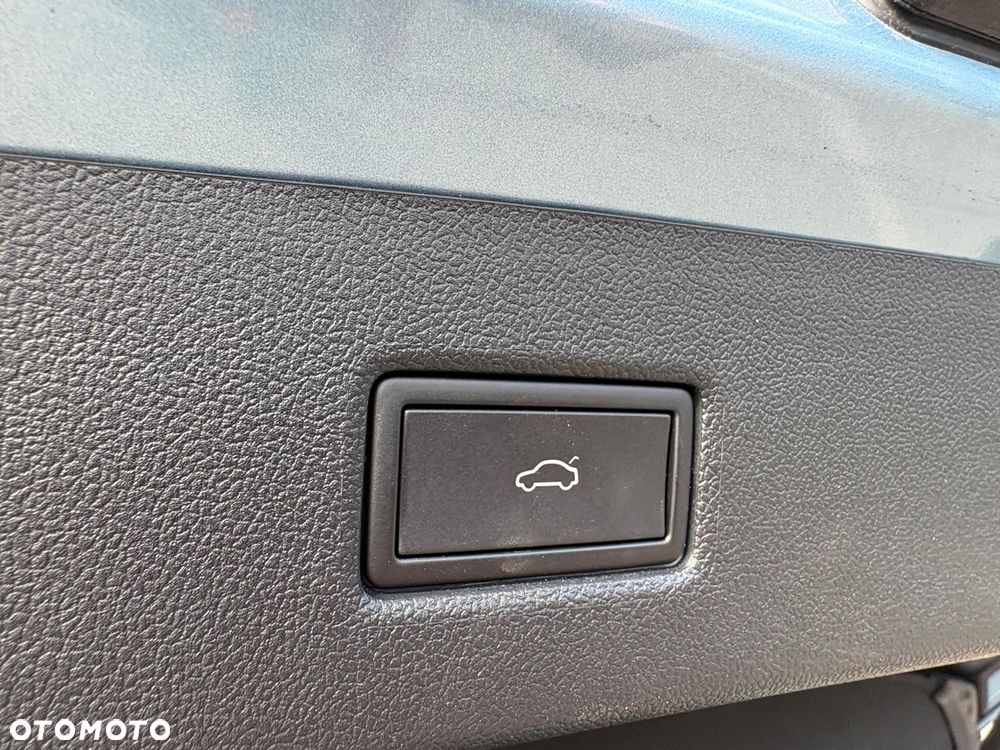 Ford Explorer 77kWh Premium RWD - 27