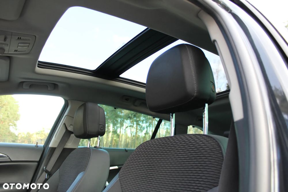 Opel Insignia 2.0 CDTI Cosmo - 16