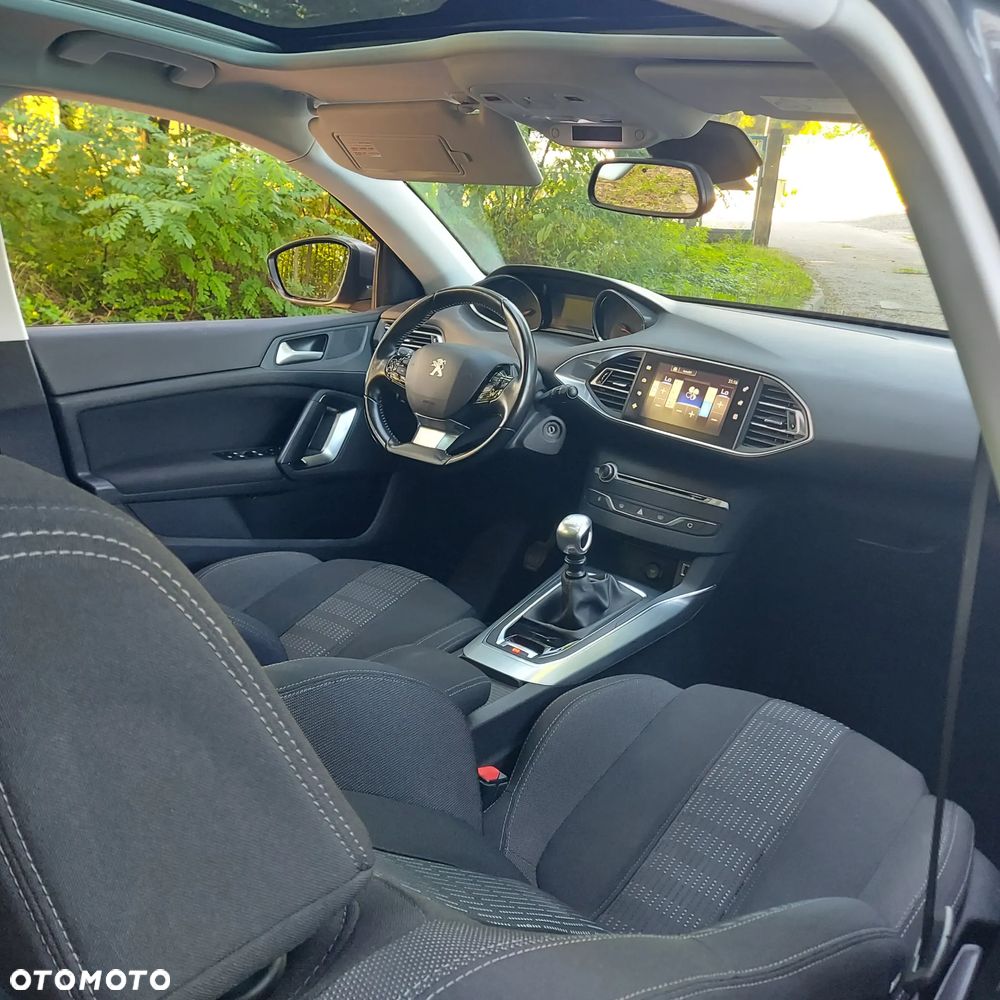 Peugeot 308 BlueHDi 150 Stop & Start Business-Line - 18
