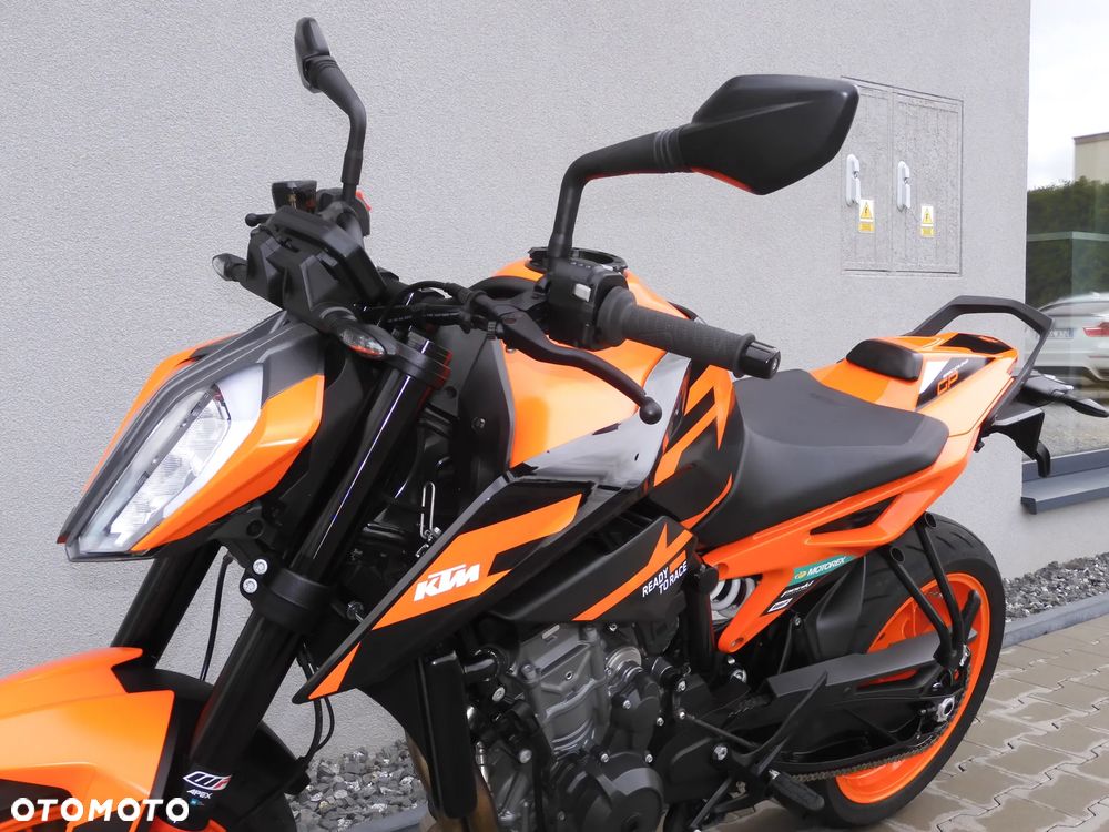 KTM DUKE 890 - 26