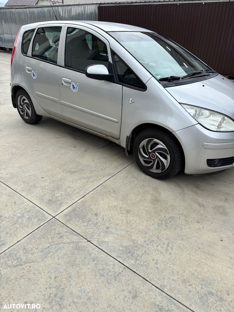 Mitsubishi Colt 1.5 Automatik Instyle - 2