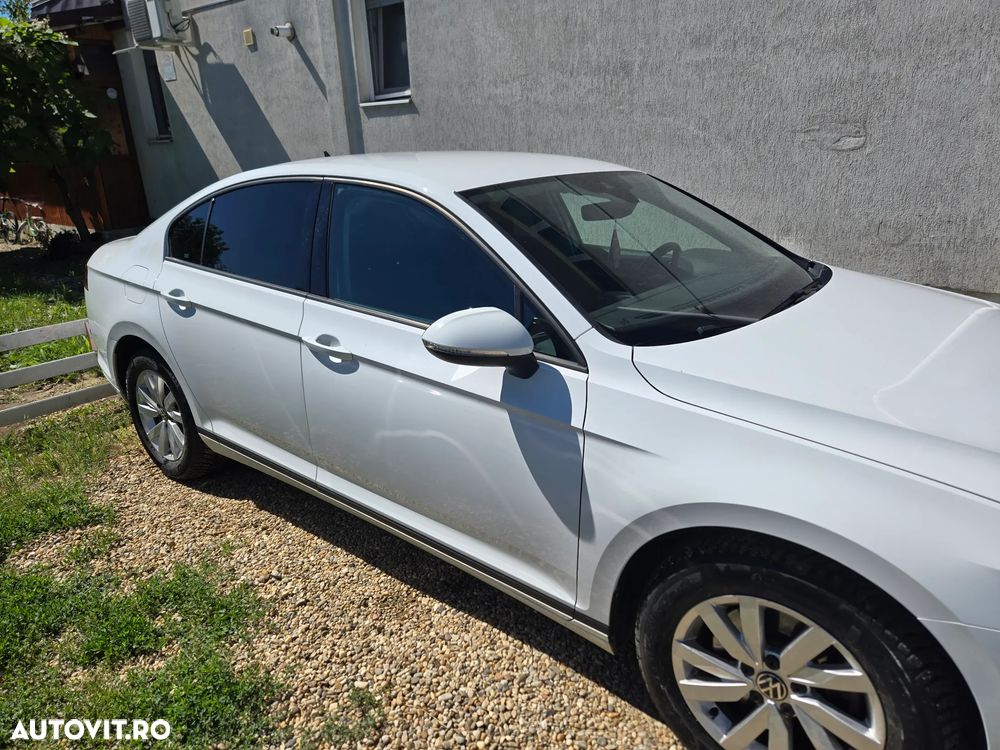 Volkswagen Passat 2.0 TDI DSG Comfortline - 6