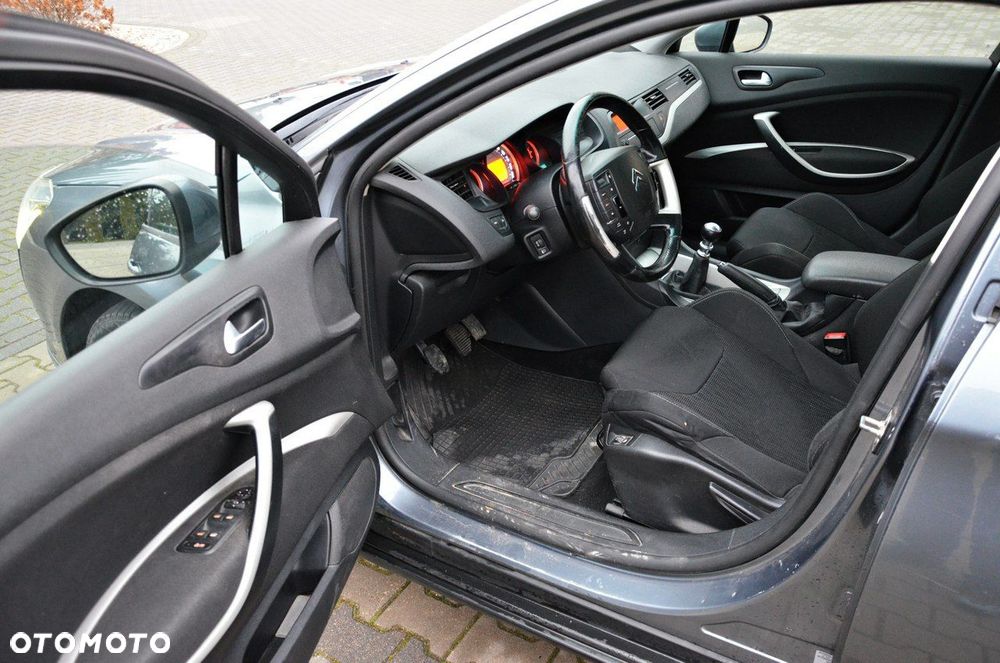 Citroën C5 2.0 HDi Attraction - 7