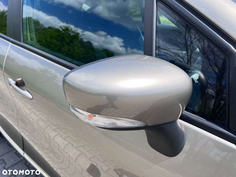 Renault Captur - 22