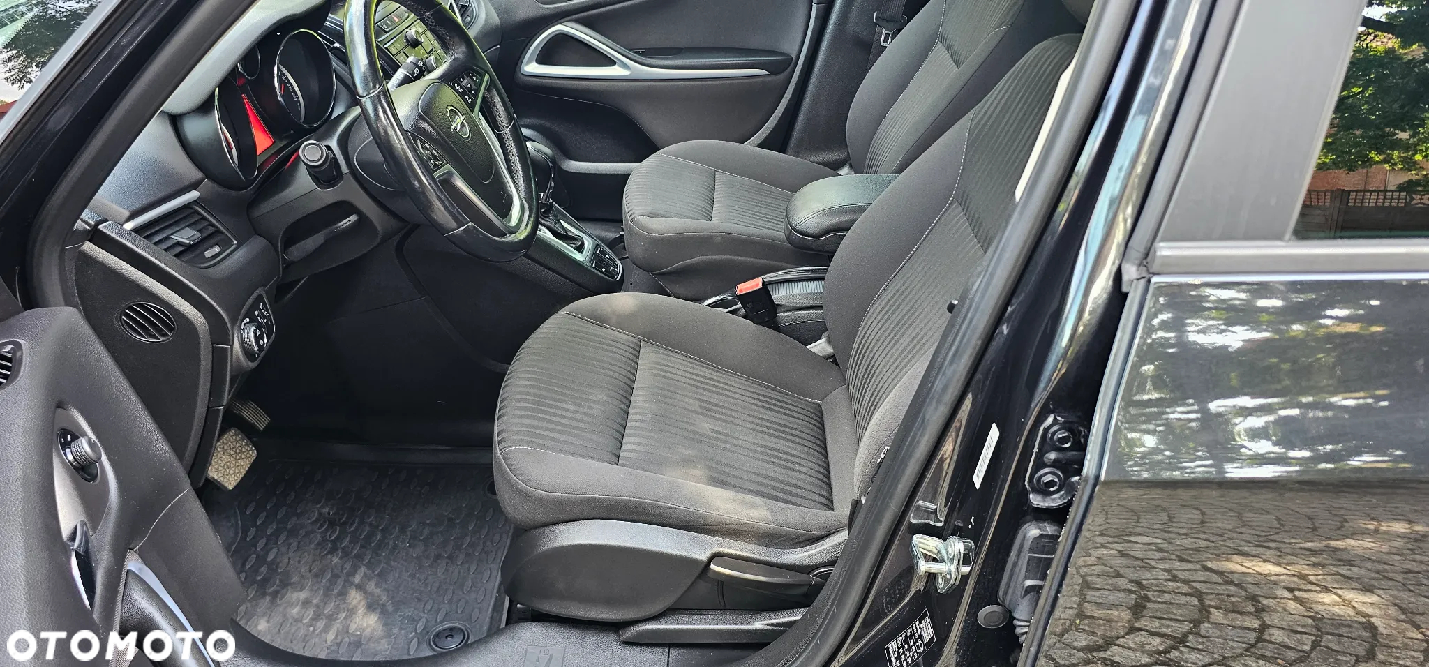 Opel Zafira - 10