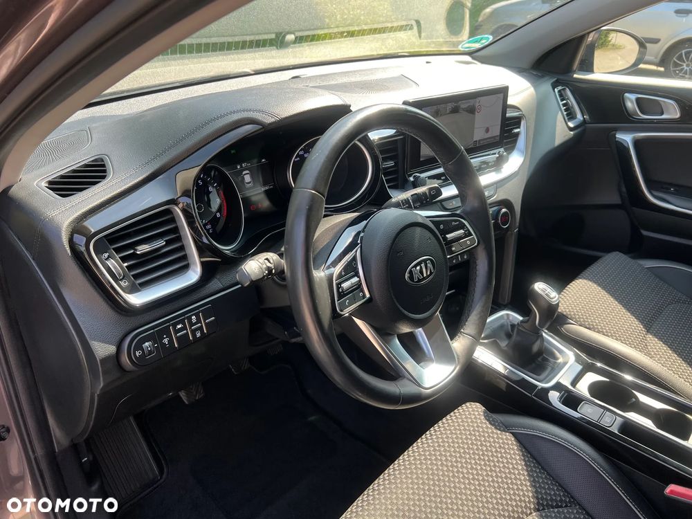 Kia XCeed 1.5 T-GDI GT-Line - 8