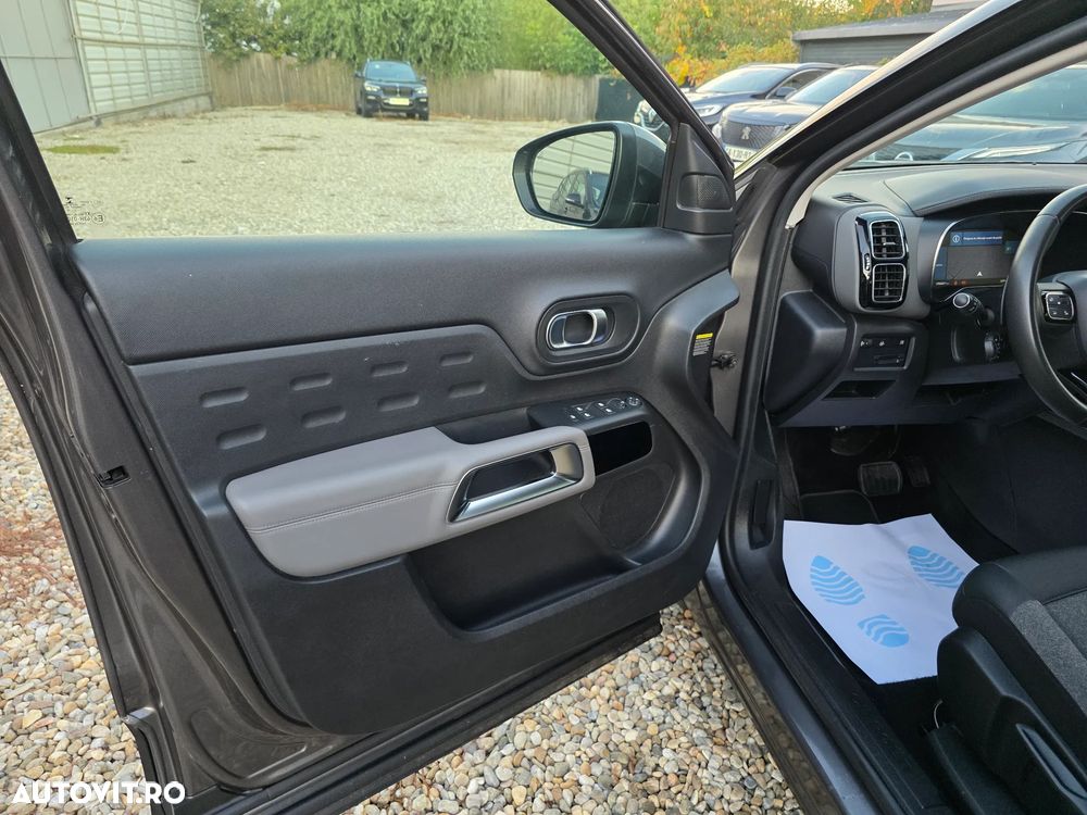 Citroën C5 Aircross 1.6 PHEV FWD 225 EAT8 Shine - 22