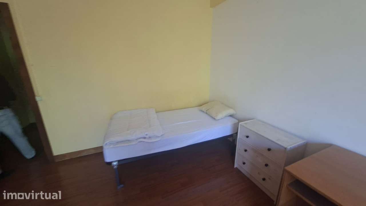 Quarto na Praça da República - Grande imagem: 4/5